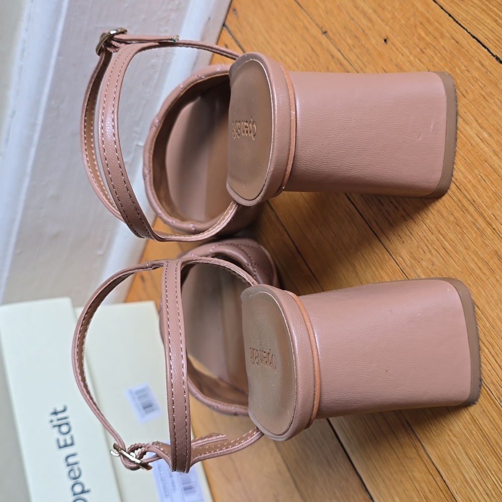 Open Edit, Quilted Square Toe Block Heel Sandals, Tan Mocha, EUC, Women's 8M - Picture 5 of 15